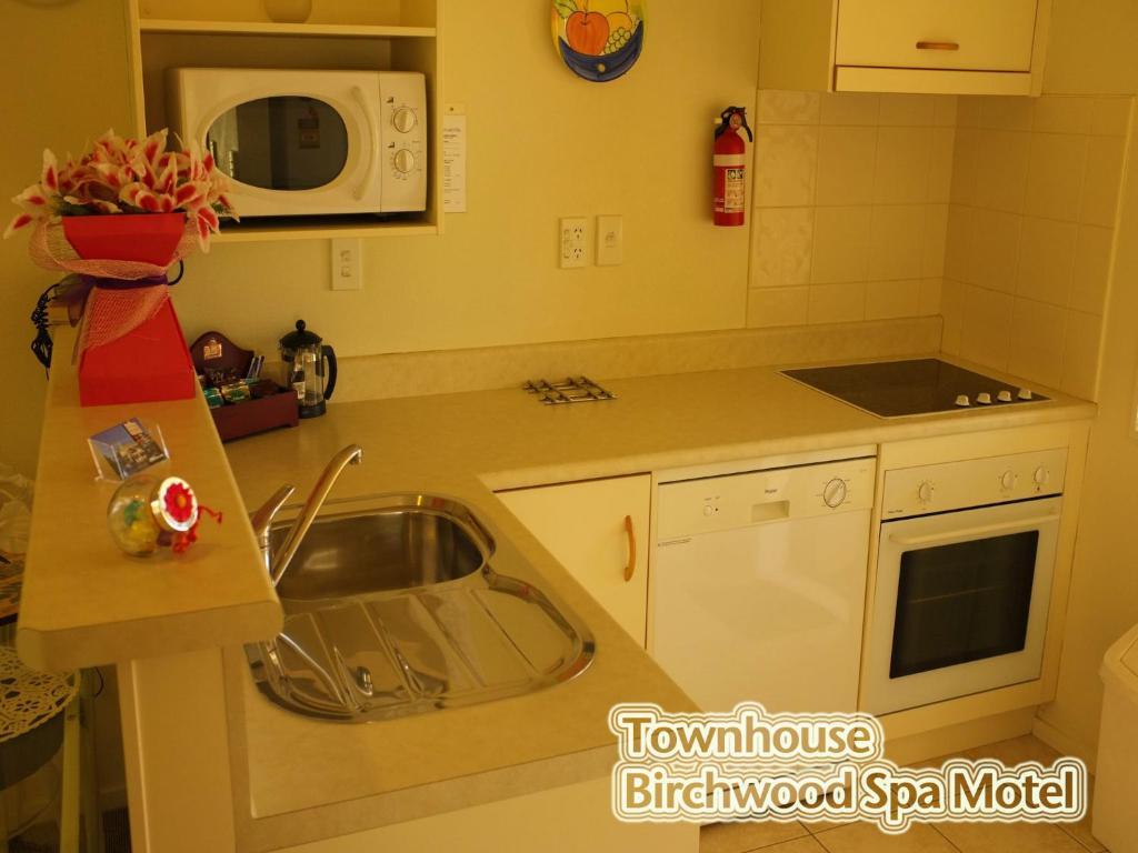روتوروا Birchwood Spa Motel الغرفة الصورة